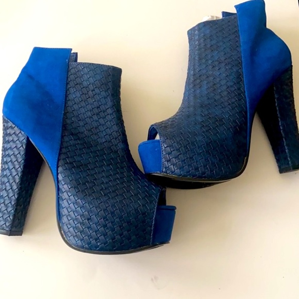Eye Candie Heeled Boots